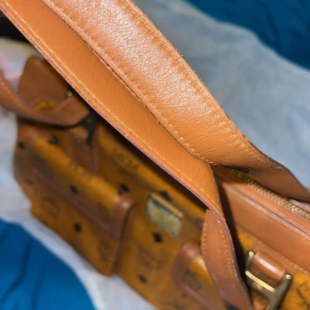 MCM Tan Leather Women's Bag - Picture 6 of 16